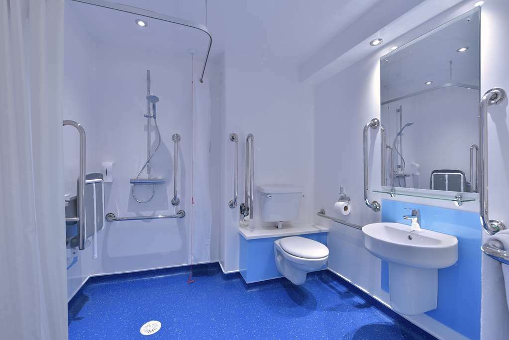 Travelodge Birmingham Central Newhall Street Стая снимка